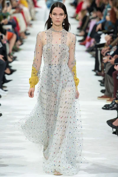 Look 62